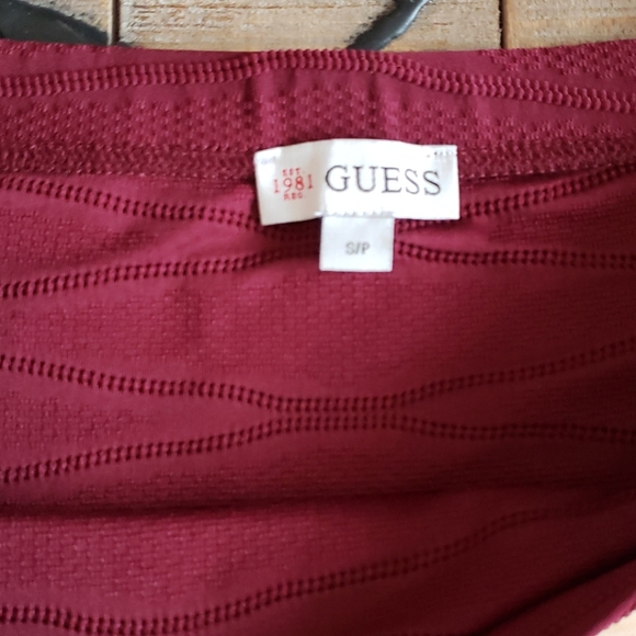 Guess size Small Body con Fitted dress EUC - Picture 7 of 9